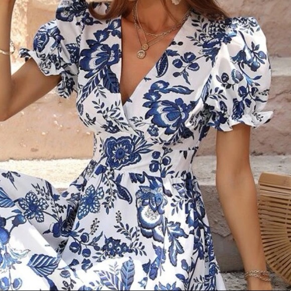 Boho Bohemian Gypsy Floral Print Puff Sleeve  Surplice Neck Dress White Blue - Picture 7 of 9